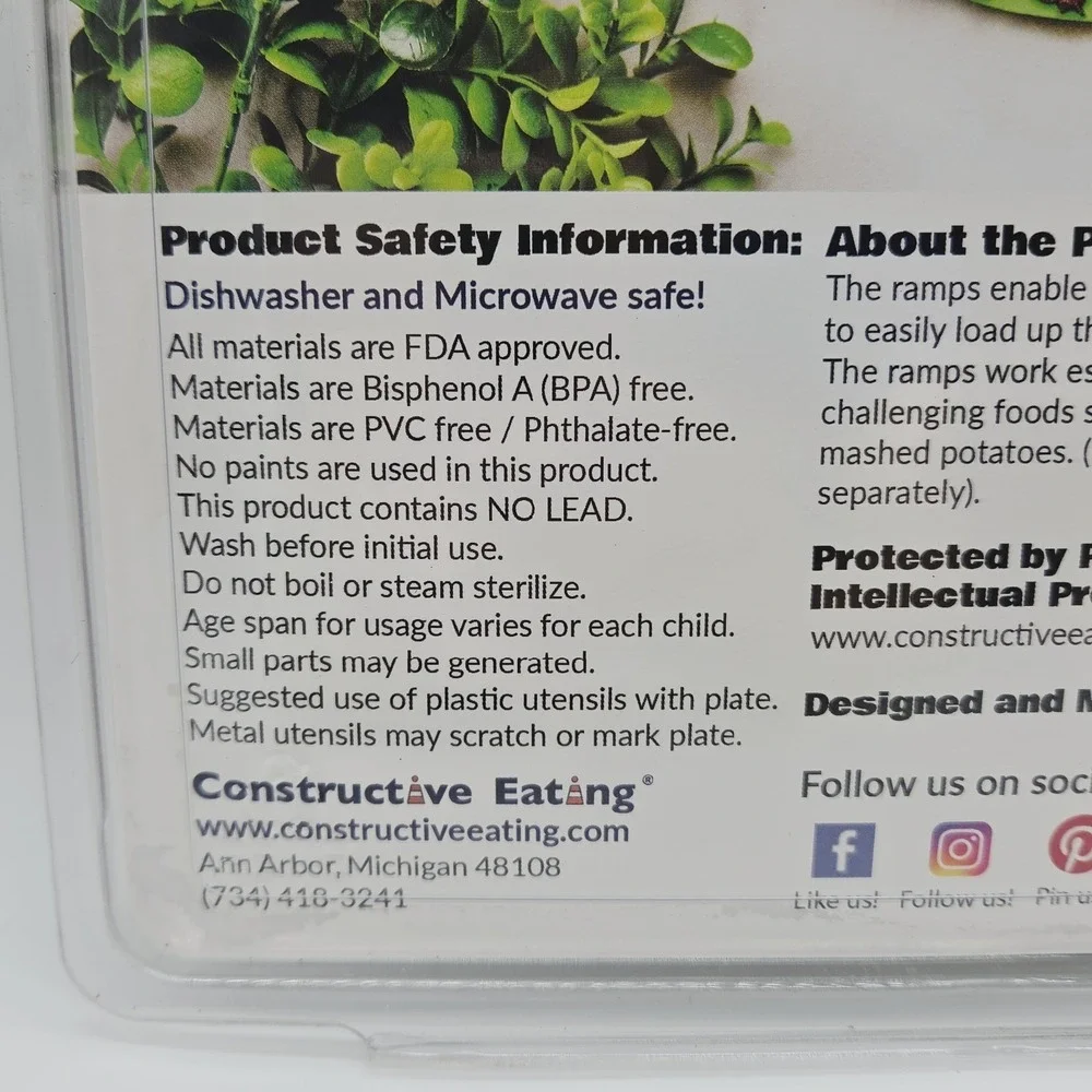 NEW Constructive Eating Plate Dinosaur Theme Feed Kids Creatively Sealed